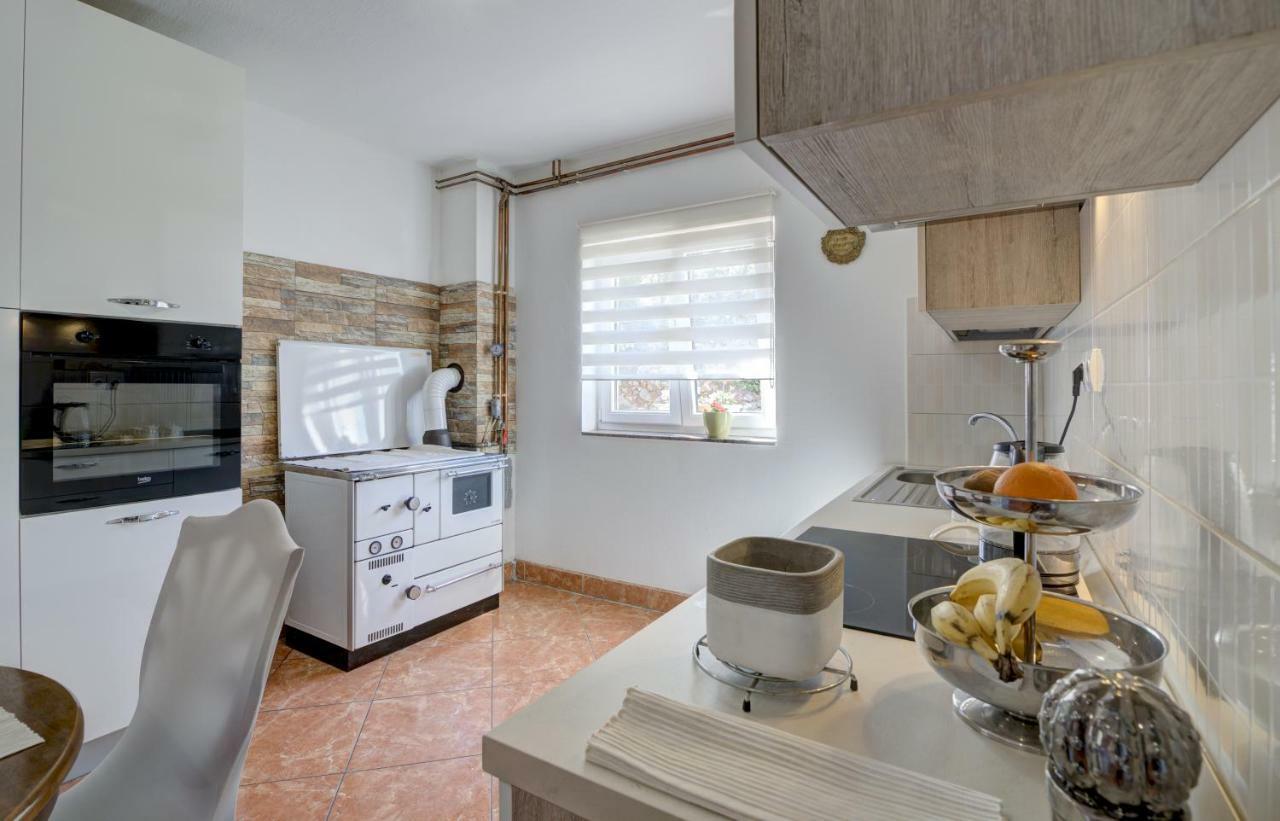 Apartment Senia Senj  Εξωτερικό φωτογραφία