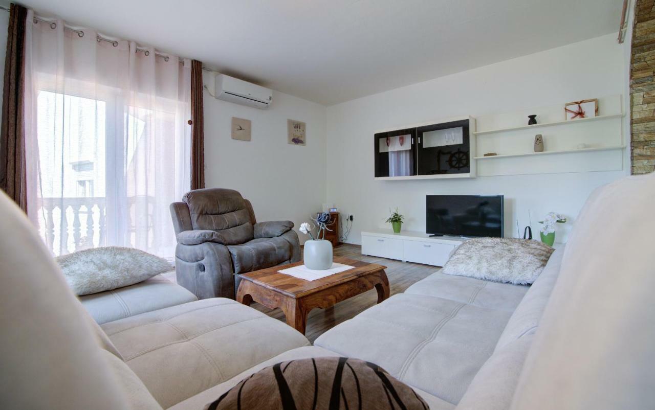 Apartment Senia Senj  Εξωτερικό φωτογραφία